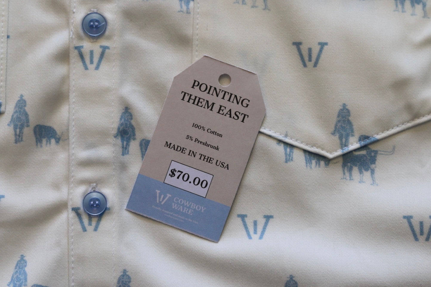 Women's Pointing Them East Short Sleeve