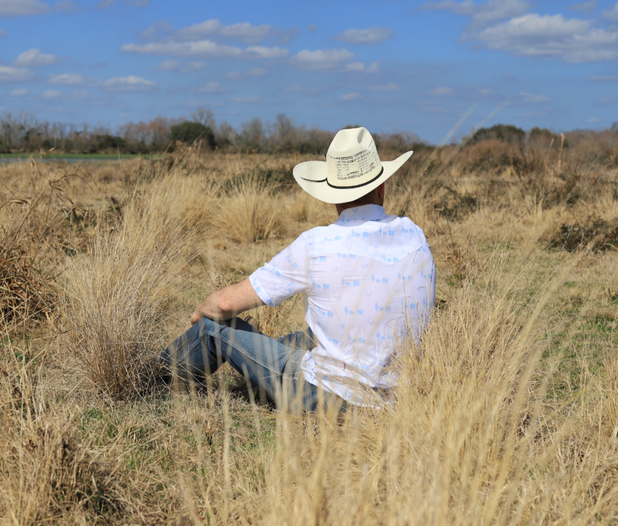 Men's Pointing Them East Short Sleeve