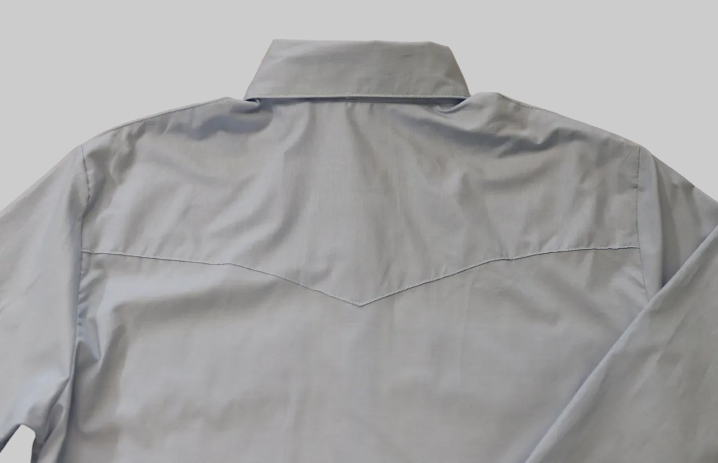 mens classic chambray back of shirt top shoulders western yoke